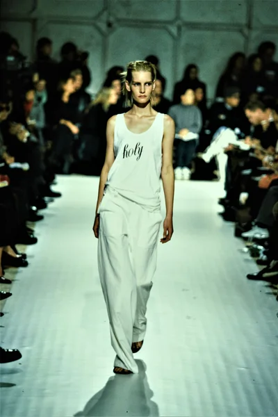 Look 1